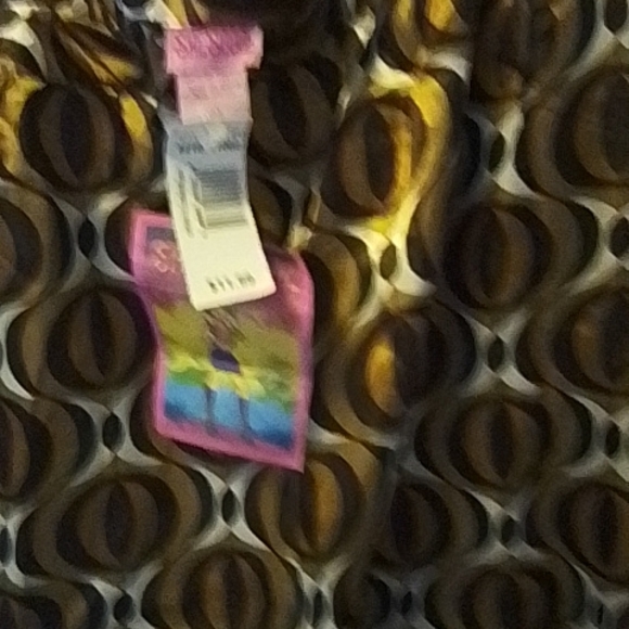 She's Cool - Picture 2 of 2